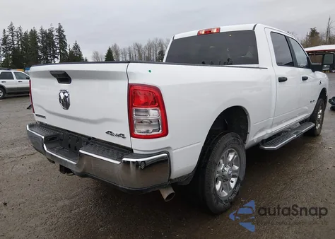 2024 Ram 2500 Big Horn 4X4 6'4 Box z USA, uszkodzony, nr VIN 3C6UR5DL5RG283486